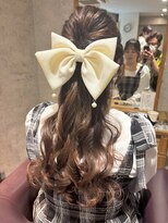 アフィナー(Afinar)&nbsp;【横浜/横浜駅】お出かけハーフアップアレンジ♪