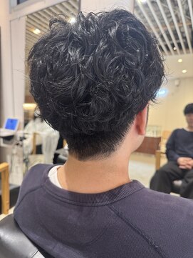 ナンバースリー 溝の口店(Number Three) メンズパーマ【N°3溝の口】