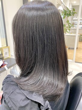 メゾンブラン 川西阪急店(Maison Blanc) 【艶髪 × プレミアムトリートメント】