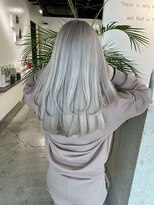 キング 心斎橋店(K!ng) ハイライトカラーミルクティーベージュレイヤーカット