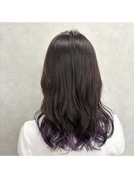 ソルテ バイ フィル(sorte by Fill) 裾カラー