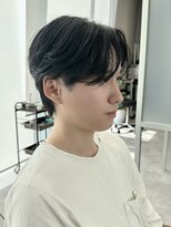 ジーナ 天神(Zina)&nbsp;毛流れセンターパート(メンズカット/ダウンパーマ/ナチュラル)