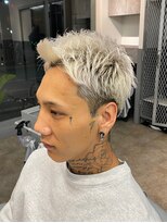 メゾンフォーメン 心斎橋店(Maison for men) ホワイトカラー ブランドカラー スパイキーショート