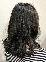 アリウス(ALIUS by posh)&nbsp;【ALIUS 池袋 小川真一】カーキアッシュ ミディアム