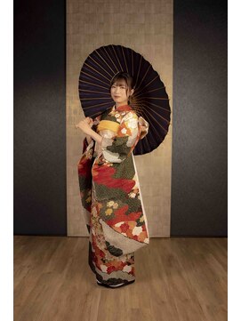 シークエストアンドシプラス(C/QUEST&C-plus) 成人式ヘアセット・着付・撮影