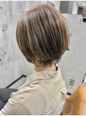 ショートボブ