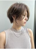 前下がり/アッシュラベンダー/大人ショートボブ/横顔美人