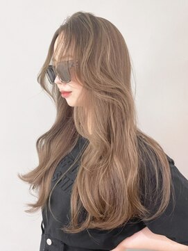 アイティーバイアルバム 下北沢店(IT by ALBUM) 美髪韓国ヘア顔周りレイヤーくびれヘアロング_ba406552