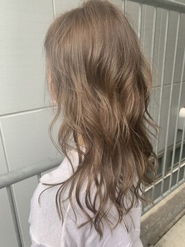 フェリア 渋谷(Feria) ケアブリーチカラー