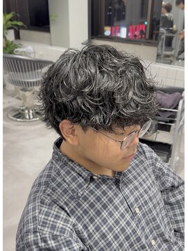 ステラ(STELLA) シャドウパーマ/無造作パーマ/スパイラルパーマ/メンズカット
