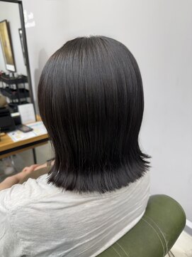 ヘアーアンドビューティーザ エフ(Hair Beauty the F) ＊髪質改善カラー_切りっぱなしボブ_m275