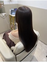シュヴーブリヤン(cheveux brillants)&nbsp;【美髪縮毛矯正で作る再現性100%な艶髪】顔まわりレイヤーで動き