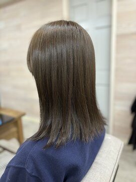 シーク センター南店(seek) オリーブグレージュ