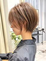 ビュートヨナカ(VIEW TOYONAKA) 30代/小顔カット/朝楽ショート/マロンベージュ/長め前髪/豊中