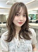 くびれレイヤーカットミルクベージュ2