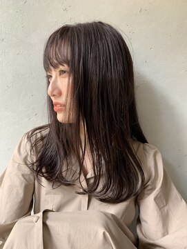 イコ(iko) ストレート。自然体。濡れ感。