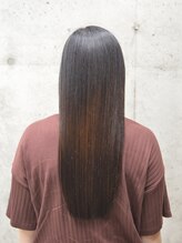 スクスム(Suksma) サラサラロング