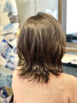 1+ アンプリュス(Unplus) 外ハネレイヤーミディ/市川/市川駅北口/市川真間/