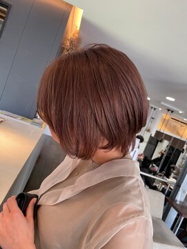 プラスディー(+D) 丸みショート