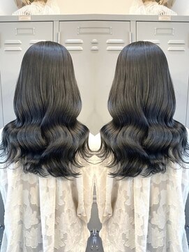 プレシャスバイプロデュース(precious by Produce) ツヤツヤブルーブラック［町田/町田駅/町田駅前店/町田店/U24]