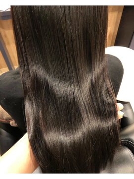 カミケンパセオ(kamiken.paseo) 上品ロング潤い美髪さらツヤ大人ストレート【カミケンパセオ】