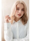 ハイトーンカラーセンターパートかきあげロングZ上尾10代20代