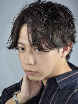 ヒロギンザプレミアムバーバースパ パレスホテル店(HIRO GINZA) ヒロ銀座/理容室/床屋/メンズカット/パーマ/メンズ特化