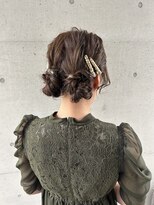 アチーブ ヘア デザイン(achieve hair design)&nbsp;ツインお団子ドレスヘア 結婚式 お呼ばれ 二次会成人式卒業式