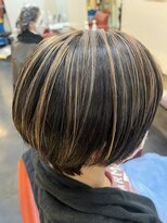 ヴィーヴォ ViVO カット+ハイライト