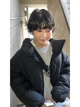 シカ(sica) ショートパーマスタイル