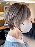 ショートヘア顔周りレイヤーカットダブルカラーショートボブ調布