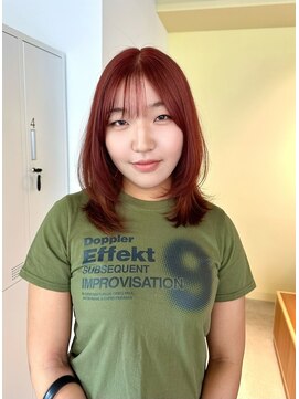 ロジェ(loje) 20代30代40代　レッドカラー/レイヤーカット/デザインカット