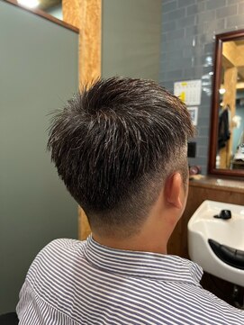 スタンドバーバー 柏(STAND BARBER) リバースセンターパート/ニュアンスパーマ/ダウンバング/柏