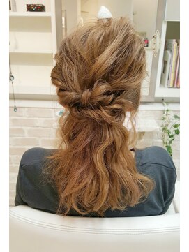 アバント(avant) avantカジュアルツイストアレンジ