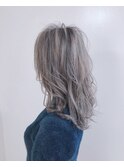ホワイトアッシュ♪20代30代40代大人可愛いセミロング/大阪