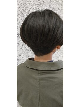 フレーム(FRAME) 刈り上げショート