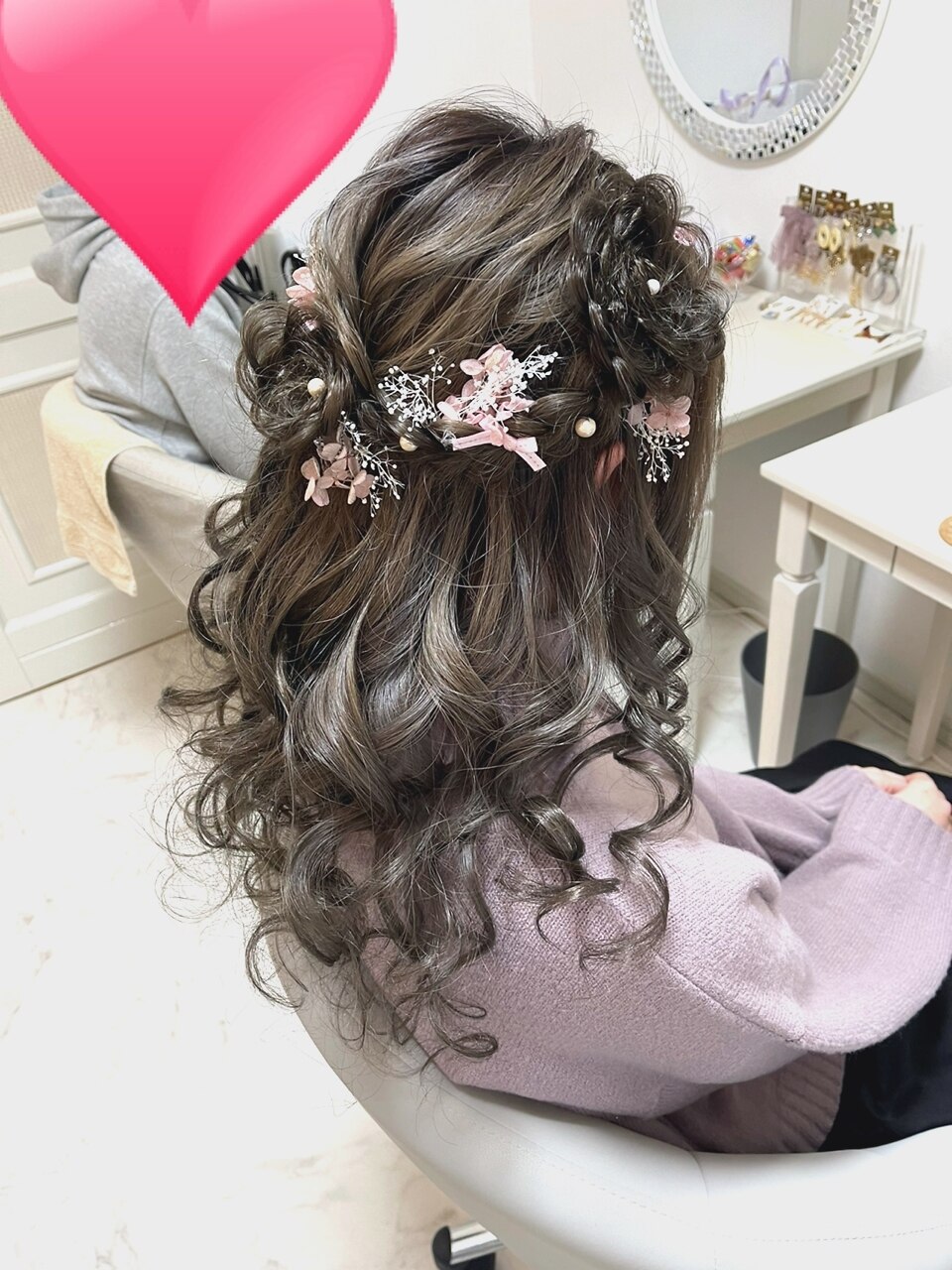 お花のハーフアップ(大阪梅田茶屋町ヘアセット専門店Achieve m+)