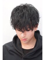 フィフス 原宿(fifth)&nbsp;ツイストスパイラルパーマツーブロック黒髪マッシュレイヤー