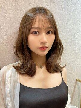 ルームバイシー 新宿(Loom. by Sea) 大人ガーリー×ダークアッシュ[似合わせカット/ミディアム]