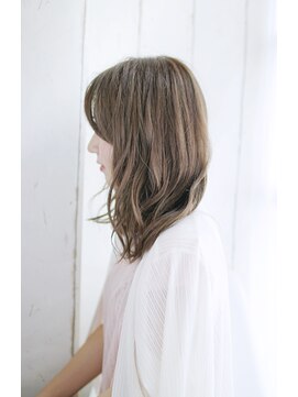 ヴィチーノプラスエヌ(VICINO+n) 20代30代40代 脱力感ロング【瀬田】