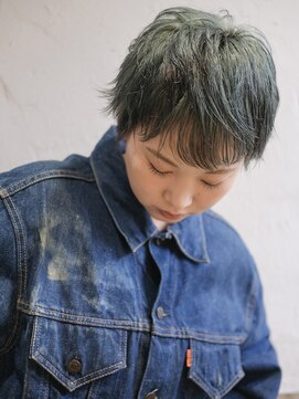 レトン 銀座(leton) ベリーショート/カーキグレー/ブリーチ/マチルダボブ