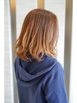 ムゥフ ヘアーアンドアイラッシュ(mouf hair&eyelash) ベージュカラー×レイヤー  Beige color x layers