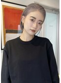 ハイトーンボブミニボブ切りっぱなしボブぱっつん前髪
