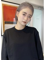 ルーム(Loom.)&nbsp;ハイトーンボブミニボブ切りっぱなしボブぱっつん前髪