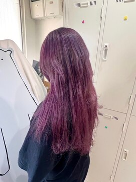 ナンバー ユアイロ 川崎(N° uairo) 丸型卵形韓国顔まわりエアリーロング美髪ピンクブラウン川崎