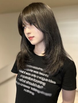 アイシー 表参道(ICY) ワンホンヘア＊レイヤーミディアムワンカールオリーブグレージュ