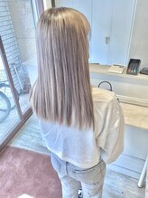 シェリー(Che'ri) ホワイトグレージュ×髪質改善×ケアブリーチ(山崎)