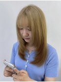 イエローベージュ×レイヤーカット