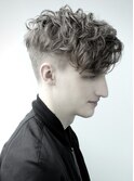 アッシュブラックウルフマッシュパーマハイライト波巻きショート