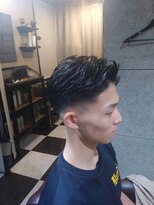 フレッシュネスバーバーショップ(FRESHNESS BARBER shop)&nbsp;ツーブロックミドル